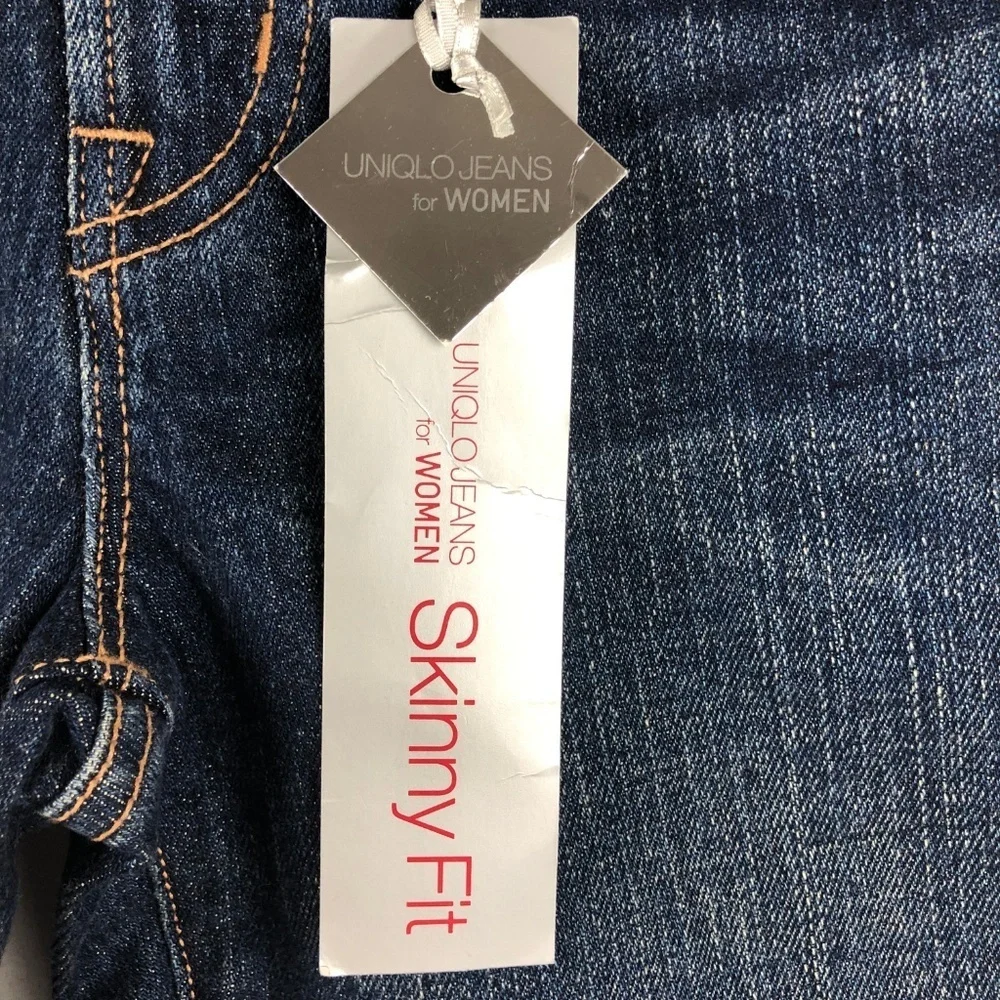 Uniqlo Skinny Fit Cropped Jeans 23